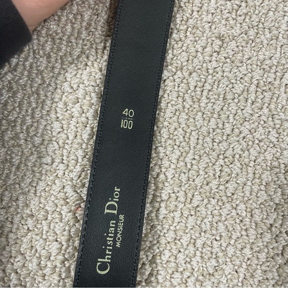 Christian Dior CD Black Leather Belt - Picture 3 of 7